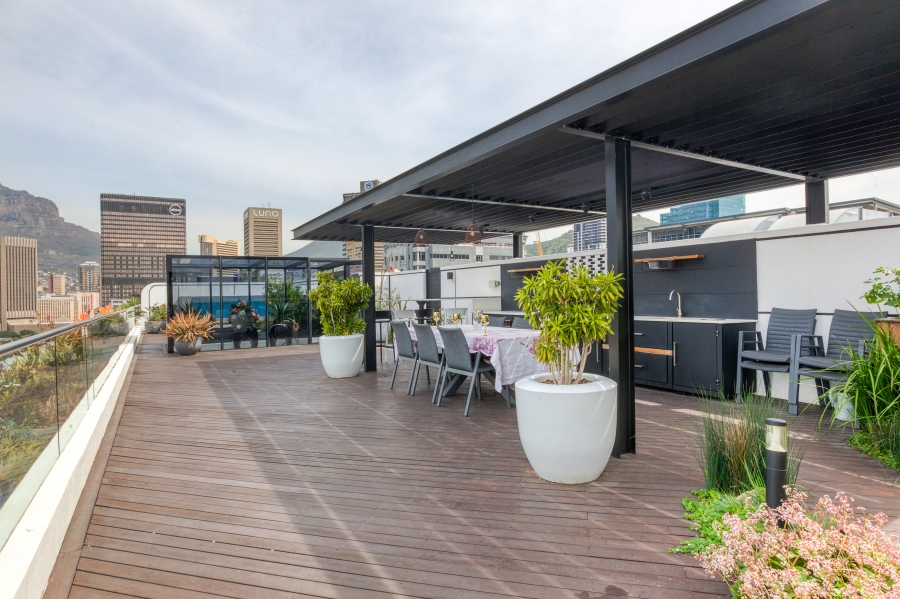 4 Bedroom Property for Sale in Cape Town City Centre Western Cape